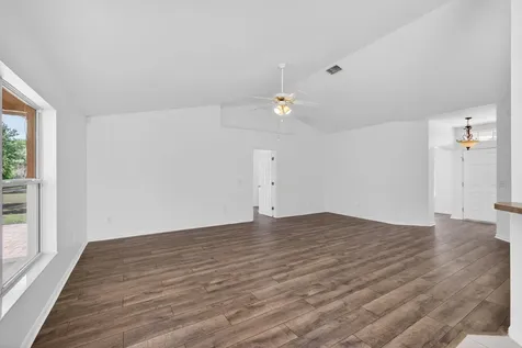 441 SW Doreen Street Port St Lucie FL 34983