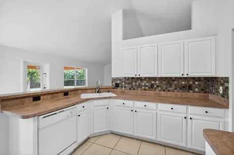 441 SW Doreen Street Port St Lucie FL 34983