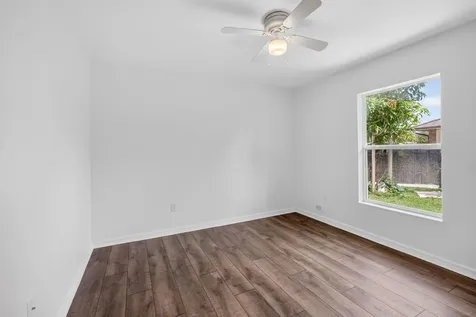 441 SW Doreen Street Port St Lucie FL 34983