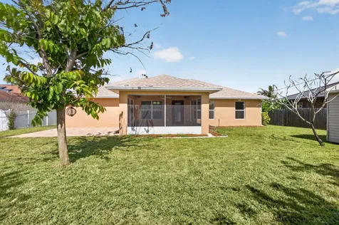 441 SW Doreen Street Port St Lucie FL 34983