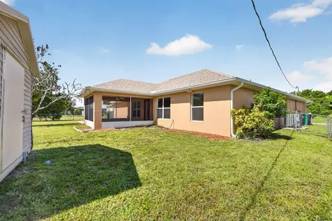 441 SW Doreen Street Port St Lucie FL 34983