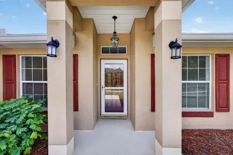 441 SW Doreen Street Port St Lucie FL 34983