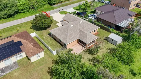 441 SW Doreen Street Port St Lucie FL 34983