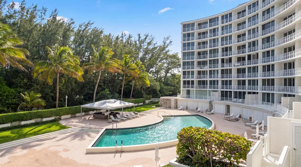 2774 S Ocean Boulevard Palm Beach FL 33480