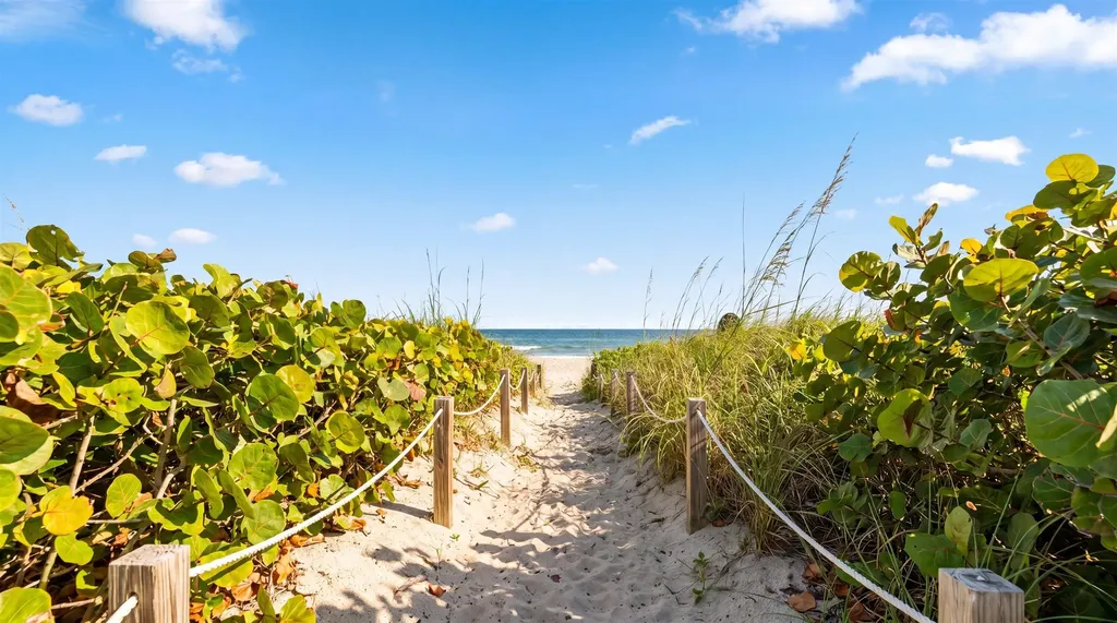 2774 S Ocean Boulevard Palm Beach FL 33480