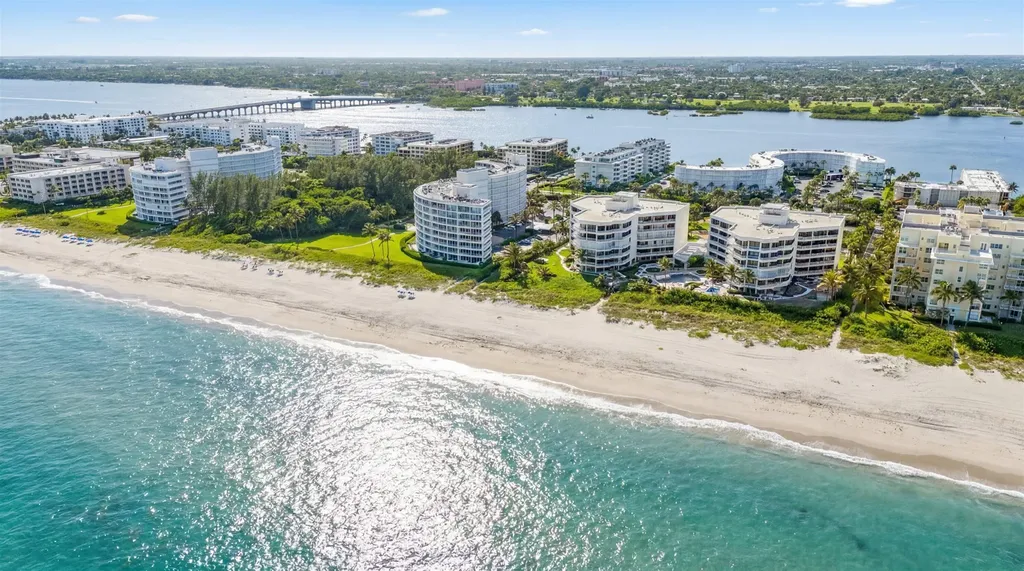 2774 S Ocean Boulevard Palm Beach FL 33480