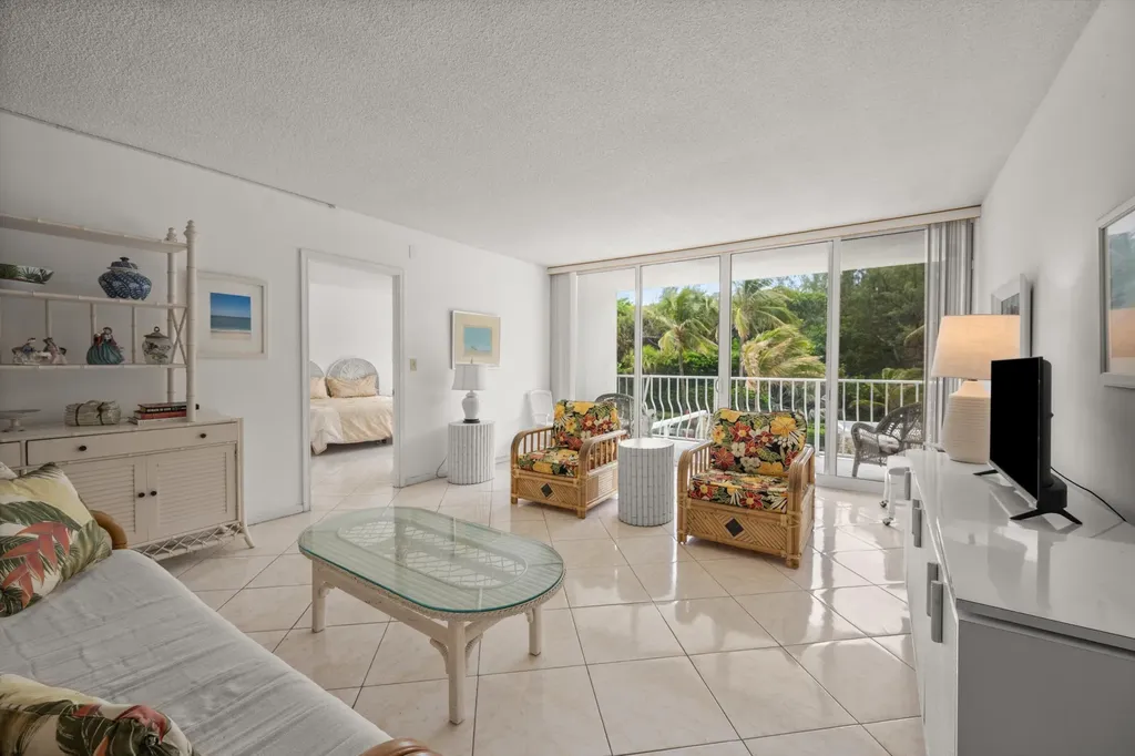 2774 S Ocean Boulevard Palm Beach FL 33480