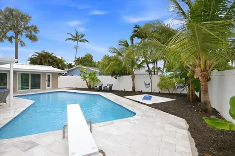 1730 NW 39th Street Oakland Park FL 33309