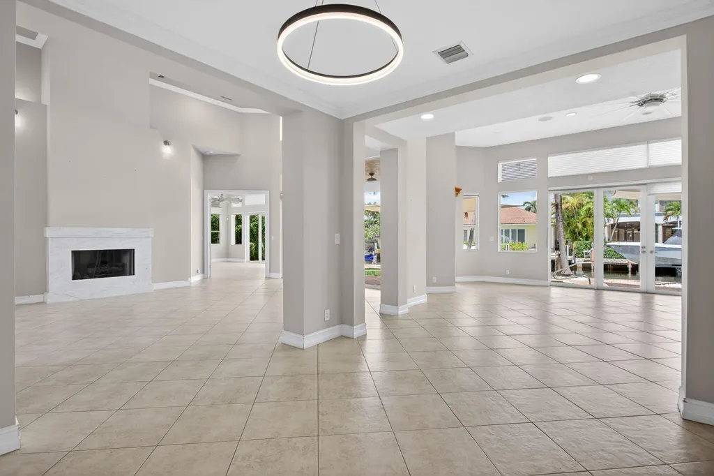 4901 NE 29th Avenue Lighthouse Point FL 33064