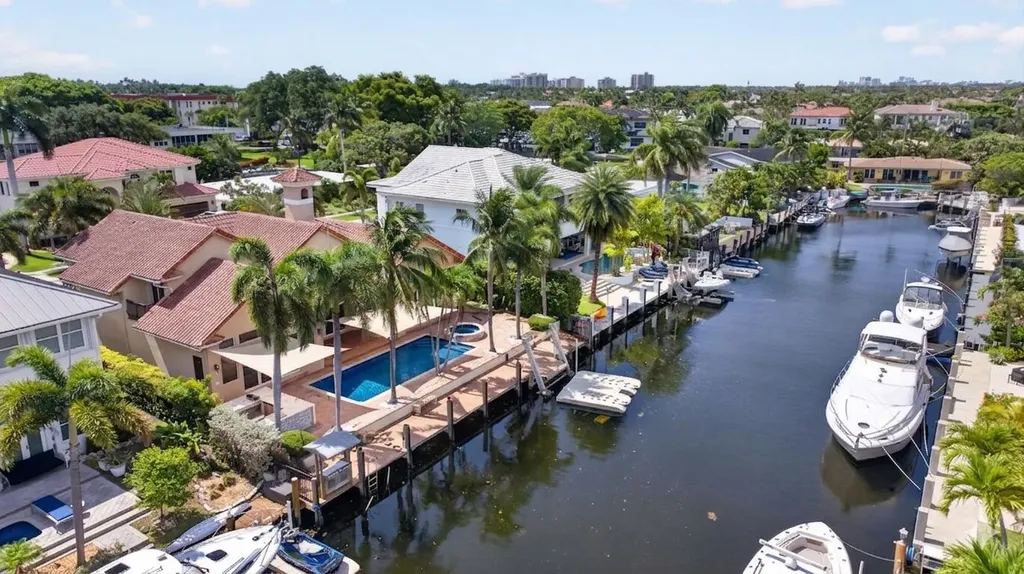 4901 NE 29th Avenue Lighthouse Point FL 33064
