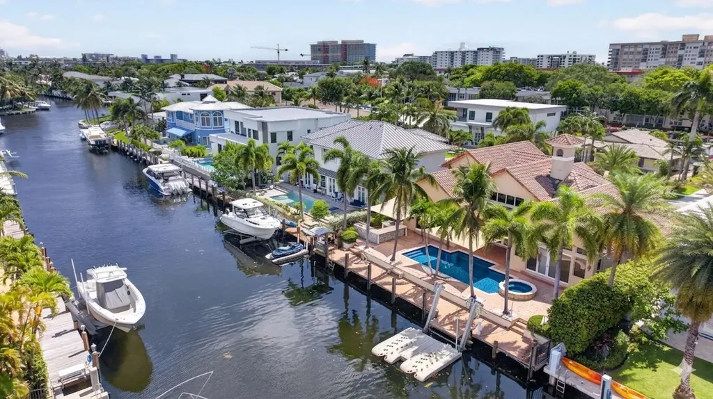 4901 NE 29th Avenue Lighthouse Point FL 33064