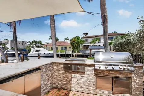 4901 NE 29th Avenue Lighthouse Point FL 33064