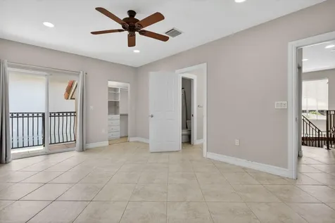 4901 NE 29th Avenue Lighthouse Point FL 33064