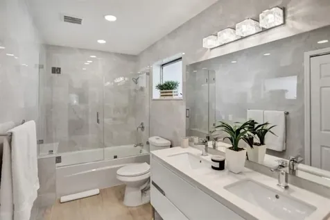 3220 SE 11th Street Pompano Beach FL 33062