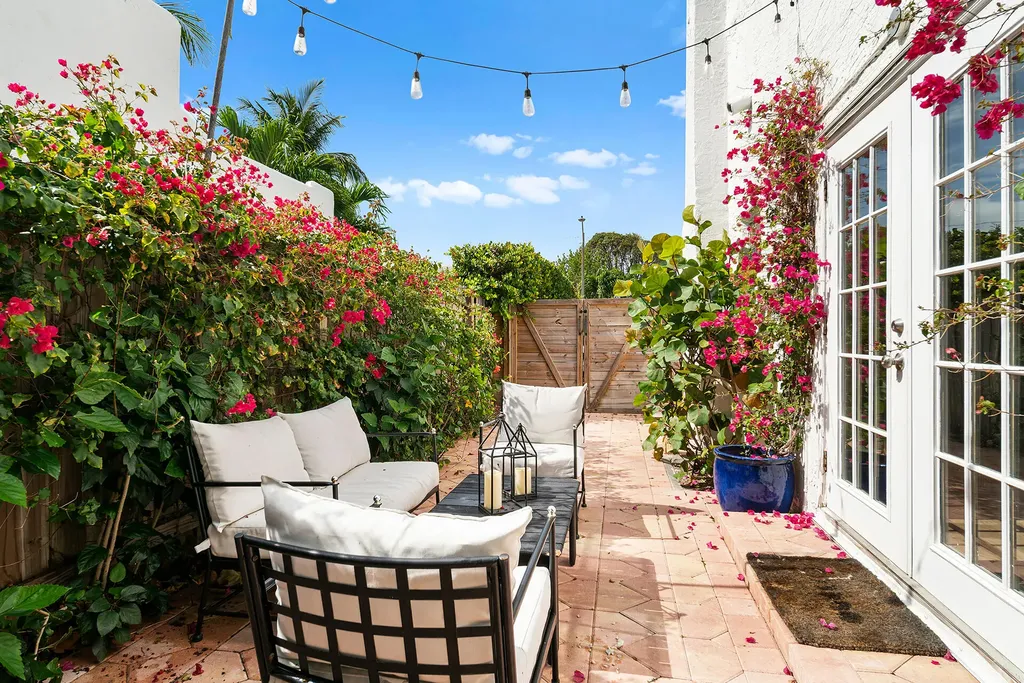 520 W 28th Street West Palm Beach FL 33404