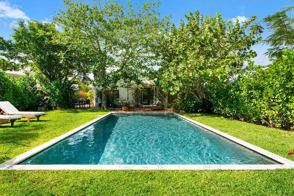520 W 28th Street West Palm Beach FL 33404