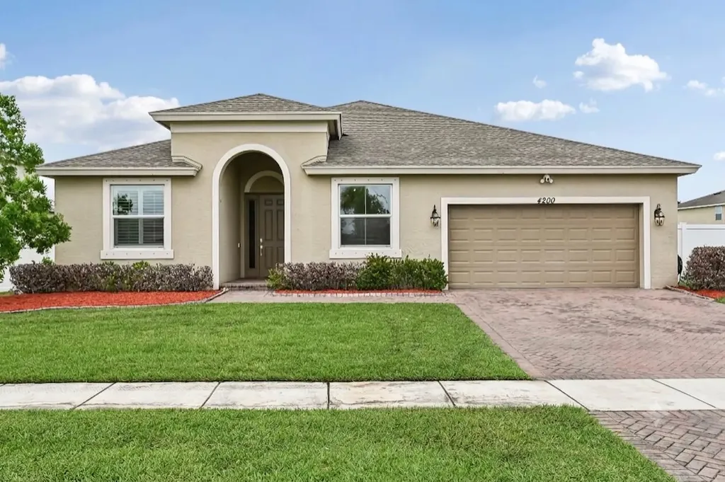 4200 Birkdale Drive Fort Pierce FL 34947