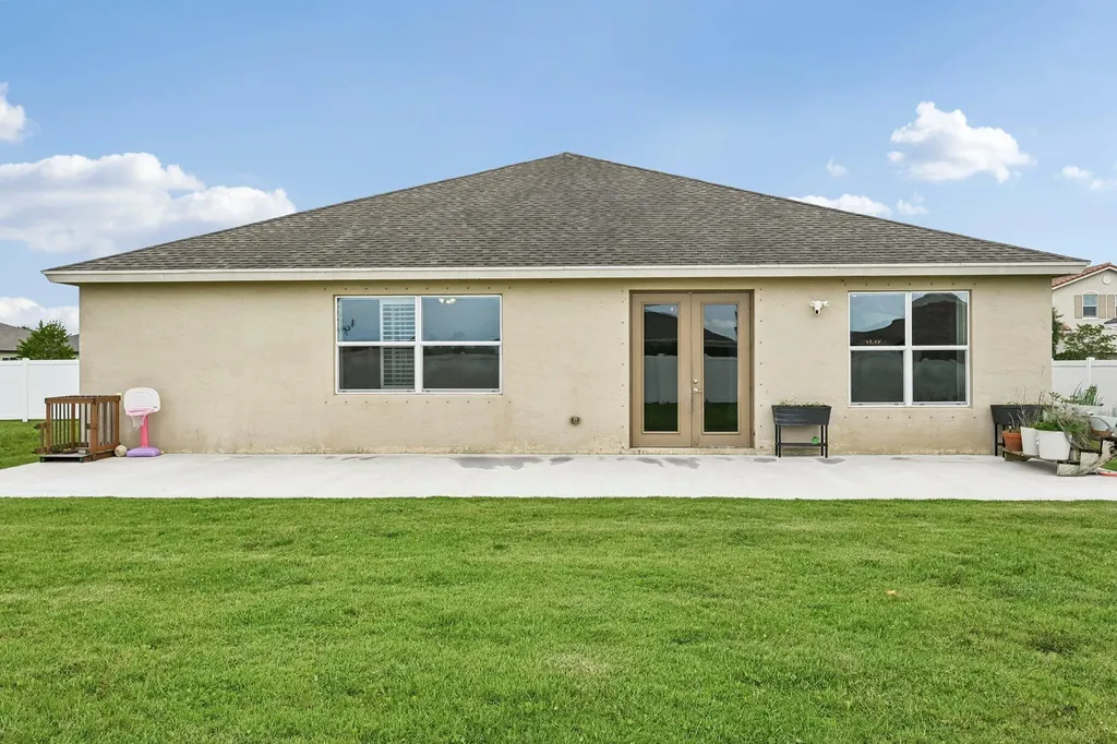 4200 Birkdale Drive Fort Pierce FL 34947