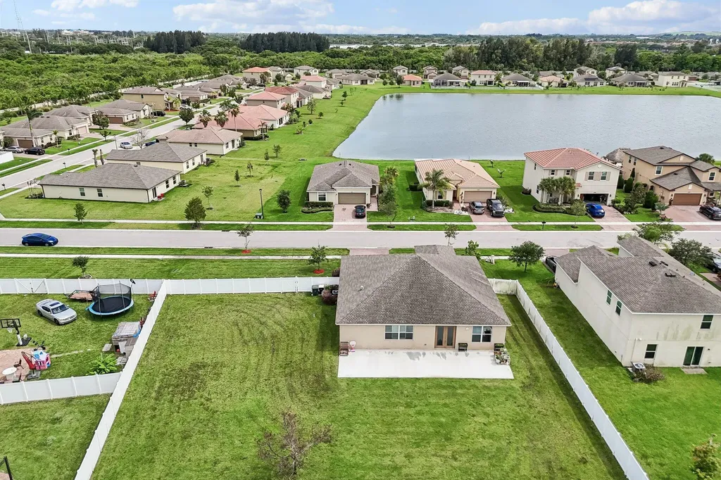 4200 Birkdale Drive Fort Pierce FL 34947