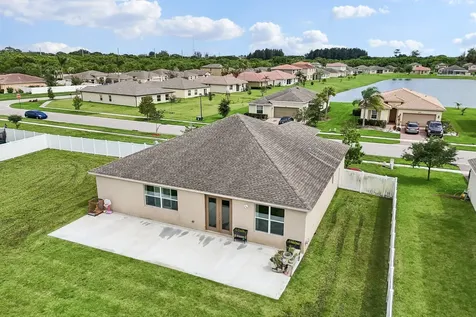 4200 Birkdale Drive Fort Pierce FL 34947
