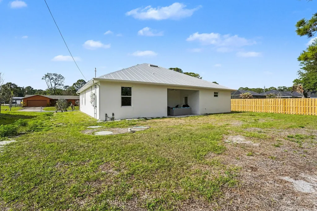 1444 Seeley Circle NW Palm Bay FL 32907