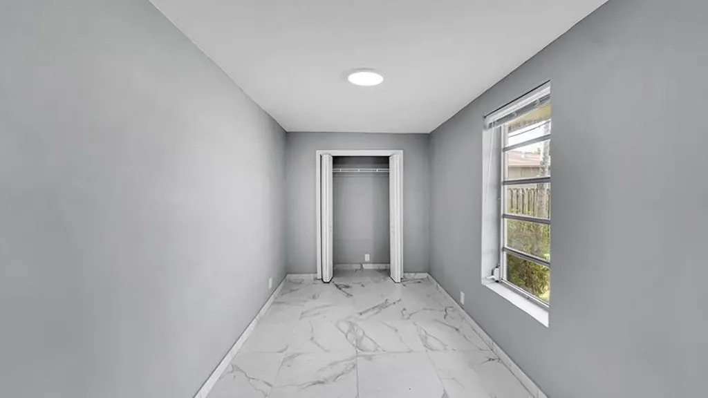 4681-4685 SW 43rd Terrace Fort Lauderdale FL 33314