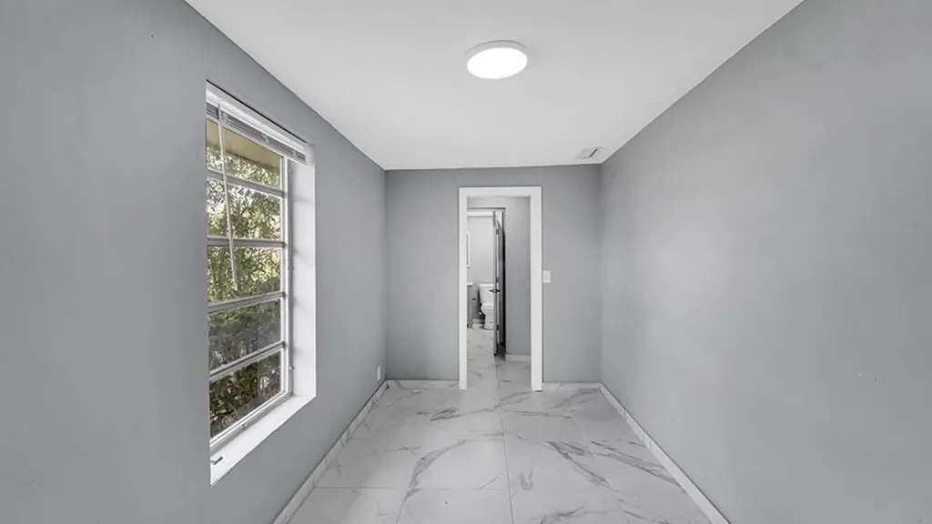 4681-4685 SW 43rd Terrace Fort Lauderdale FL 33314