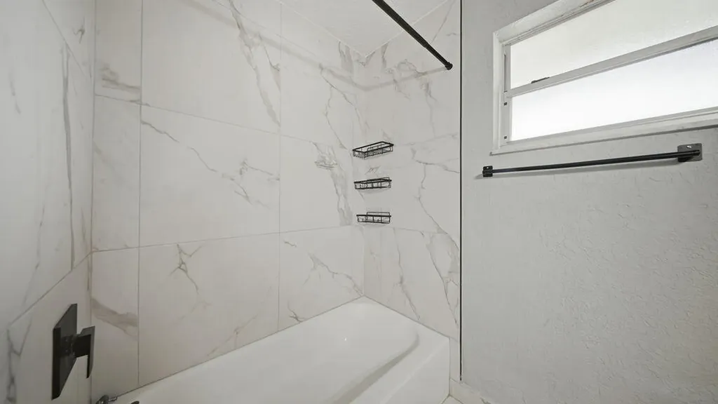 4681-4685 SW 43rd Terrace Fort Lauderdale FL 33314
