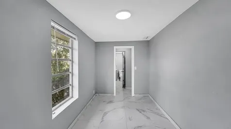 4681-4685 SW 43rd Terrace Fort Lauderdale FL 33314