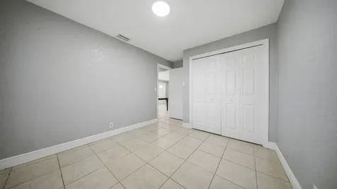 4681-4685 SW 43rd Terrace Fort Lauderdale FL 33314