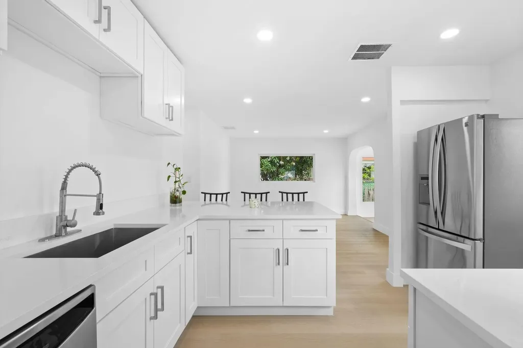 631 NE 56th Court Fort Lauderdale FL 33334