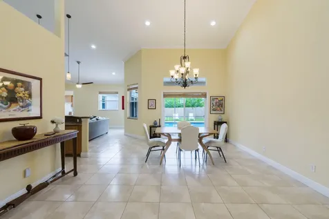 2301 SW Vale Port St Lucie FL 34953