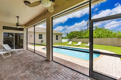 2301 SW Vale Port St Lucie FL 34953