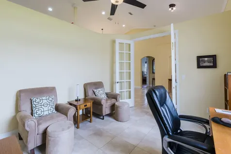 2301 SW Vale Port St Lucie FL 34953