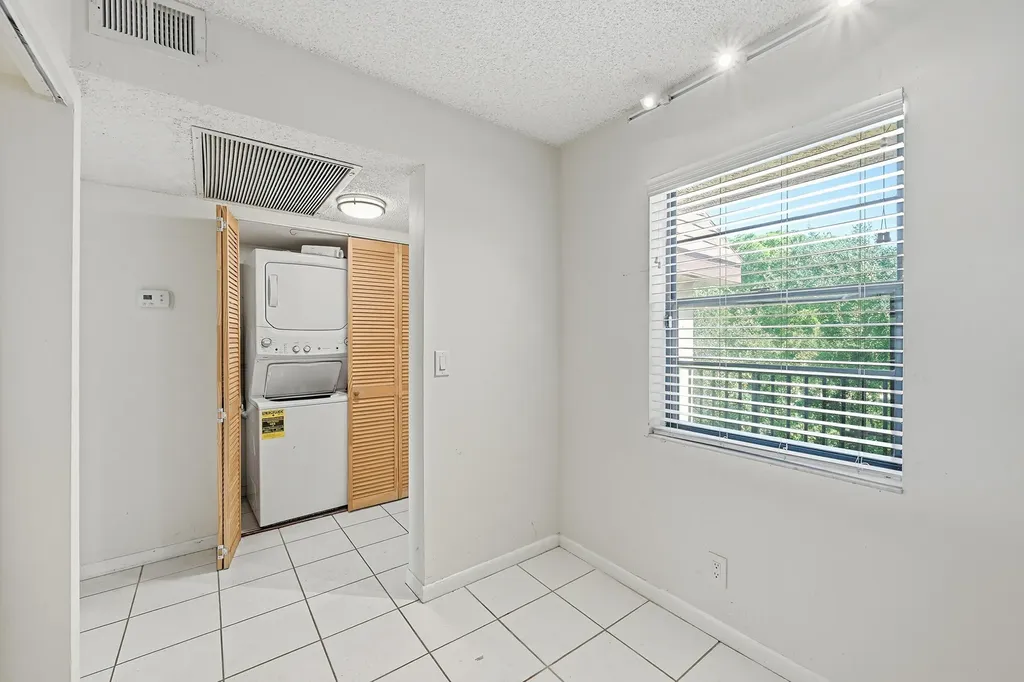 10501 W Broward Boulevard Plantation FL 33324
