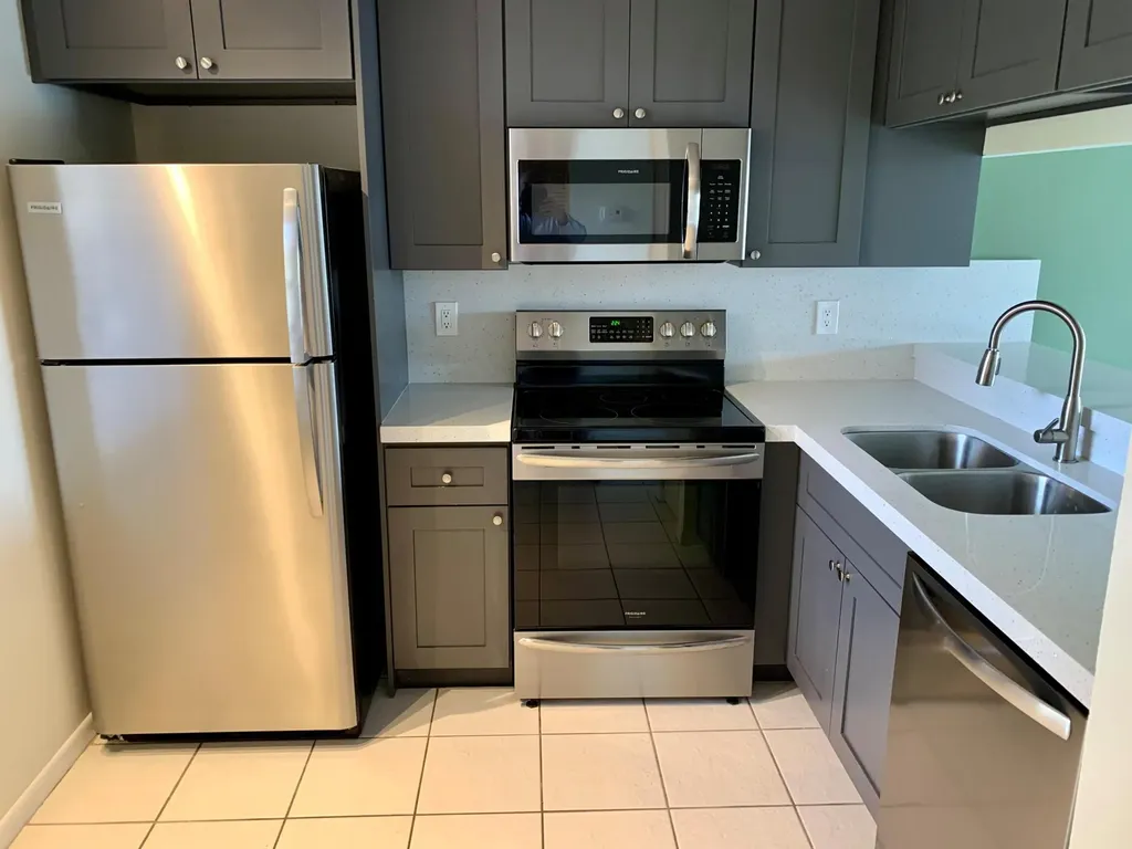 10501 W Broward Boulevard Plantation FL 33324