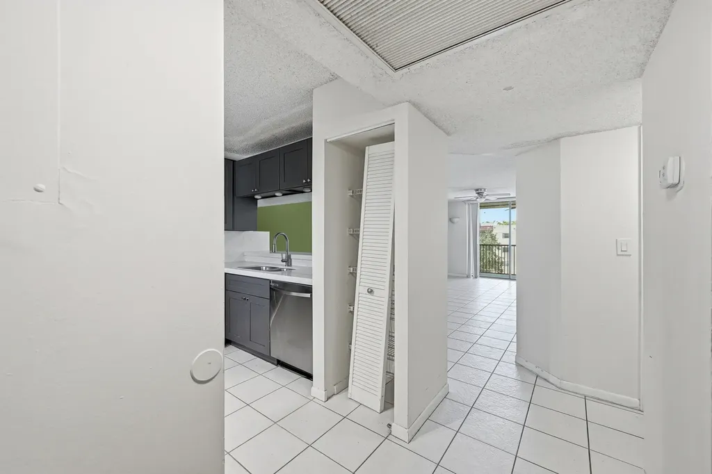 10501 W Broward Boulevard Plantation FL 33324