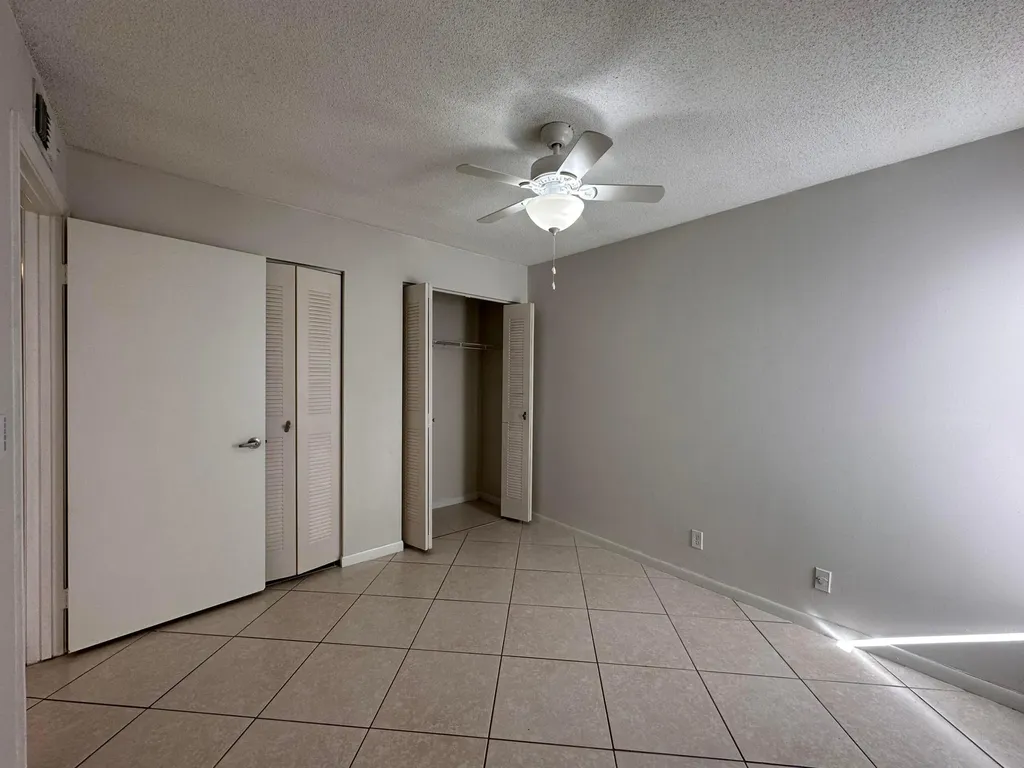 815 W Boynton Beach Boulevard Boynton Beach FL 33426