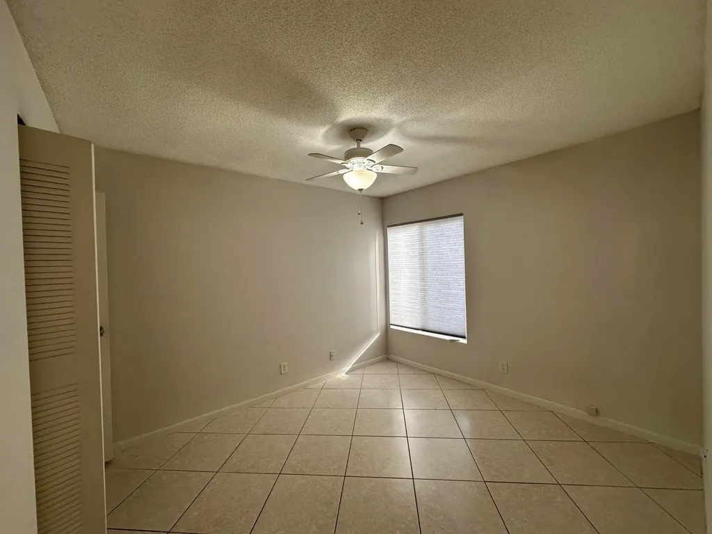 815 W Boynton Beach Boulevard Boynton Beach FL 33426