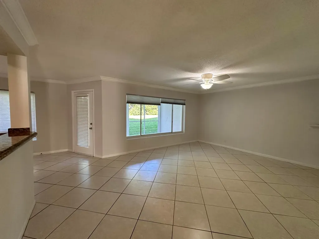 815 W Boynton Beach Boulevard Boynton Beach FL 33426