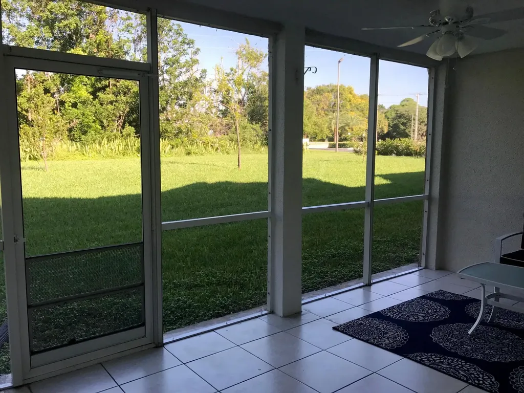 815 W Boynton Beach Boulevard Boynton Beach FL 33426