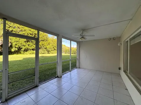 815 W Boynton Beach Boulevard Boynton Beach FL 33426