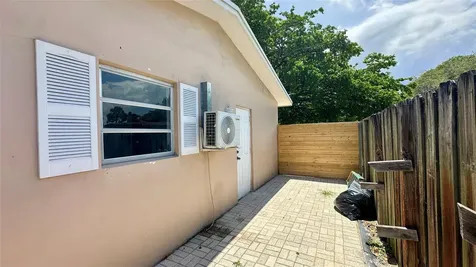 1417 SE 3rd Terrace Deerfield Beach FL 33441
