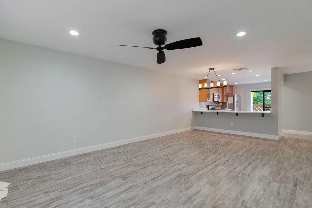 12989 Odessa Trail Wellington FL 33414