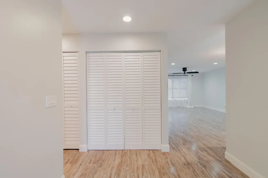 12989 Odessa Trail Wellington FL 33414