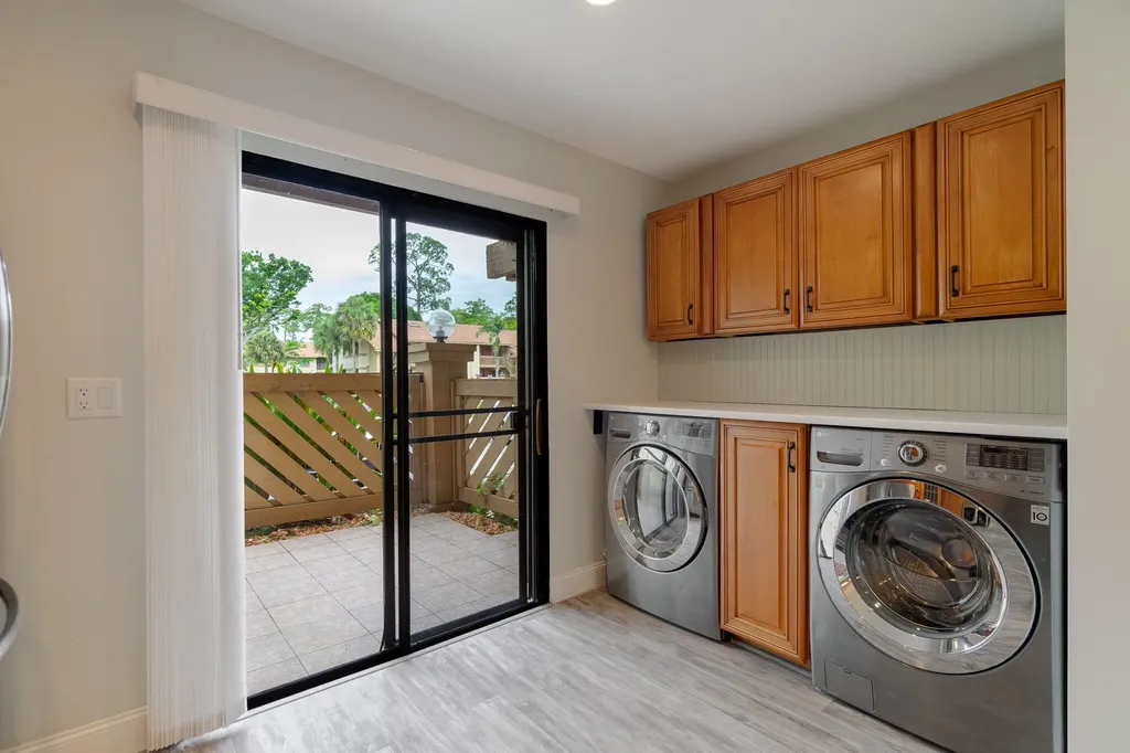 12989 Odessa Trail Wellington FL 33414