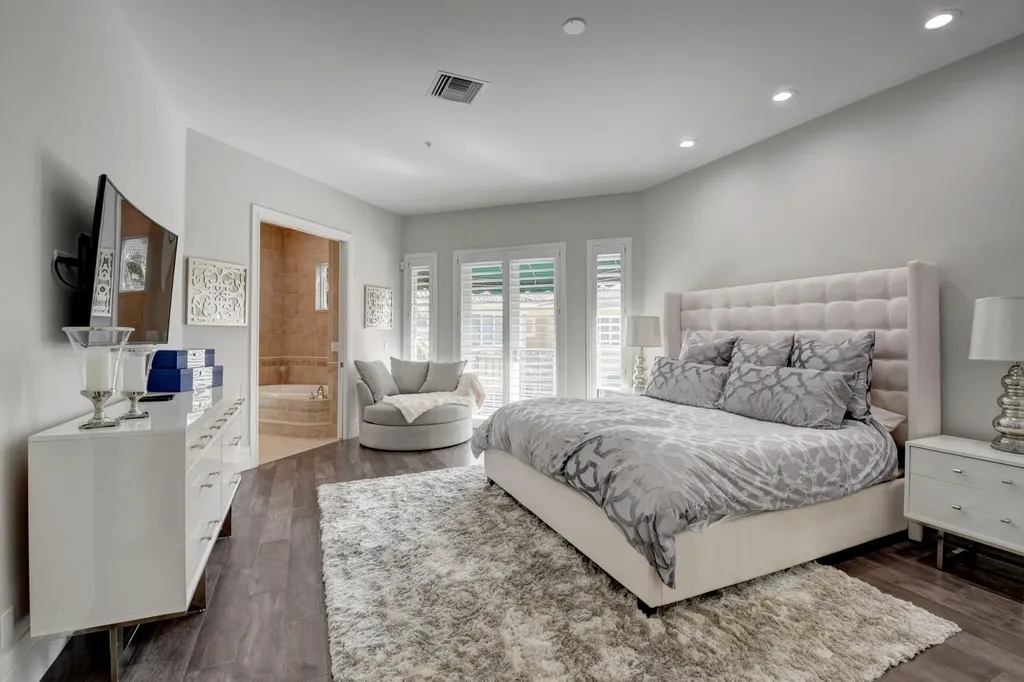 921 Osceola Drive Boca Raton FL 33432