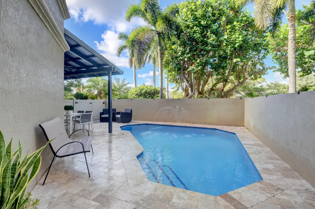921 Osceola Drive Boca Raton FL 33432