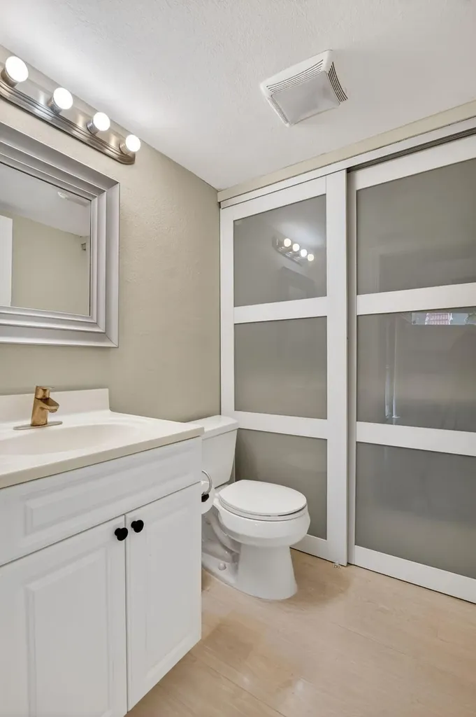 8099 Severn Drive Boca Raton FL 33433