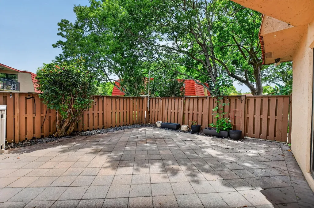 8099 Severn Drive Boca Raton FL 33433